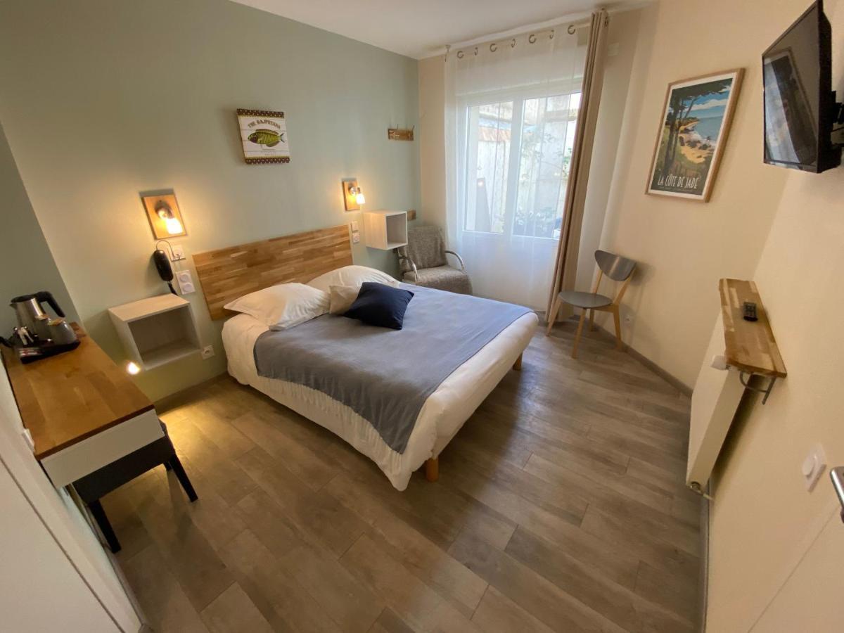 Hotel De Charme & Spa Le Grand Large La Bernerie-en-Retz Room photo
