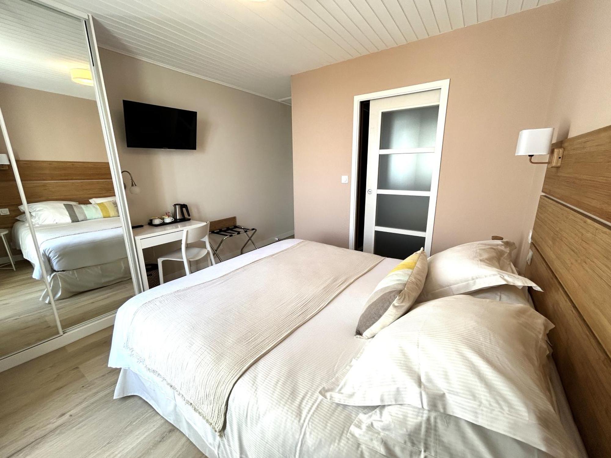 Hotel De Charme & Spa Le Grand Large La Bernerie-en-Retz Room photo